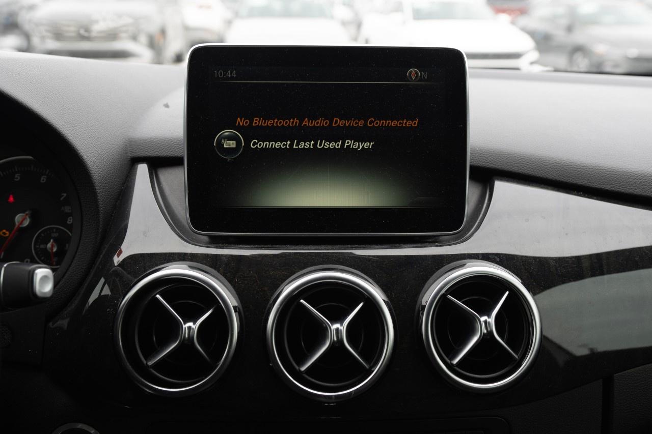 2015 Mercedes-Benz B-Class B 250 Sports Tourer 4Matic Photo