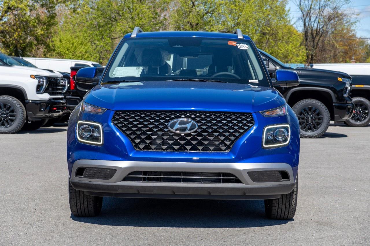 2026 Hyundai Venue Ultimate IVT w/Black Interior Photo