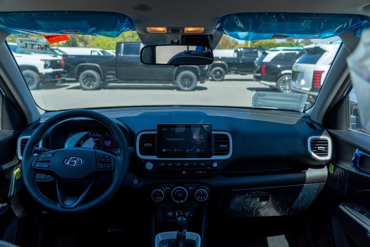 2026 Hyundai Venue Ultimate IVT w/Black Interior Photo