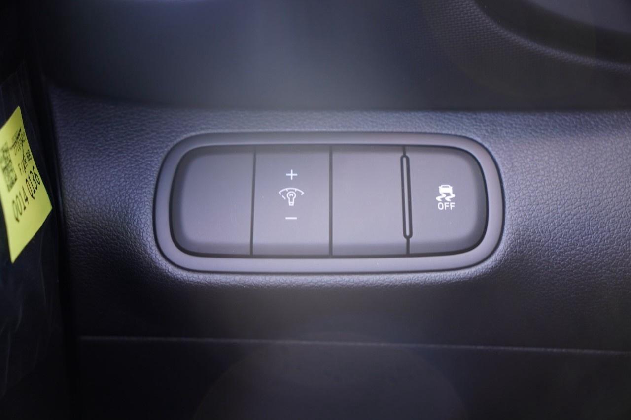 2026 Hyundai Venue Preferred IVT Photo