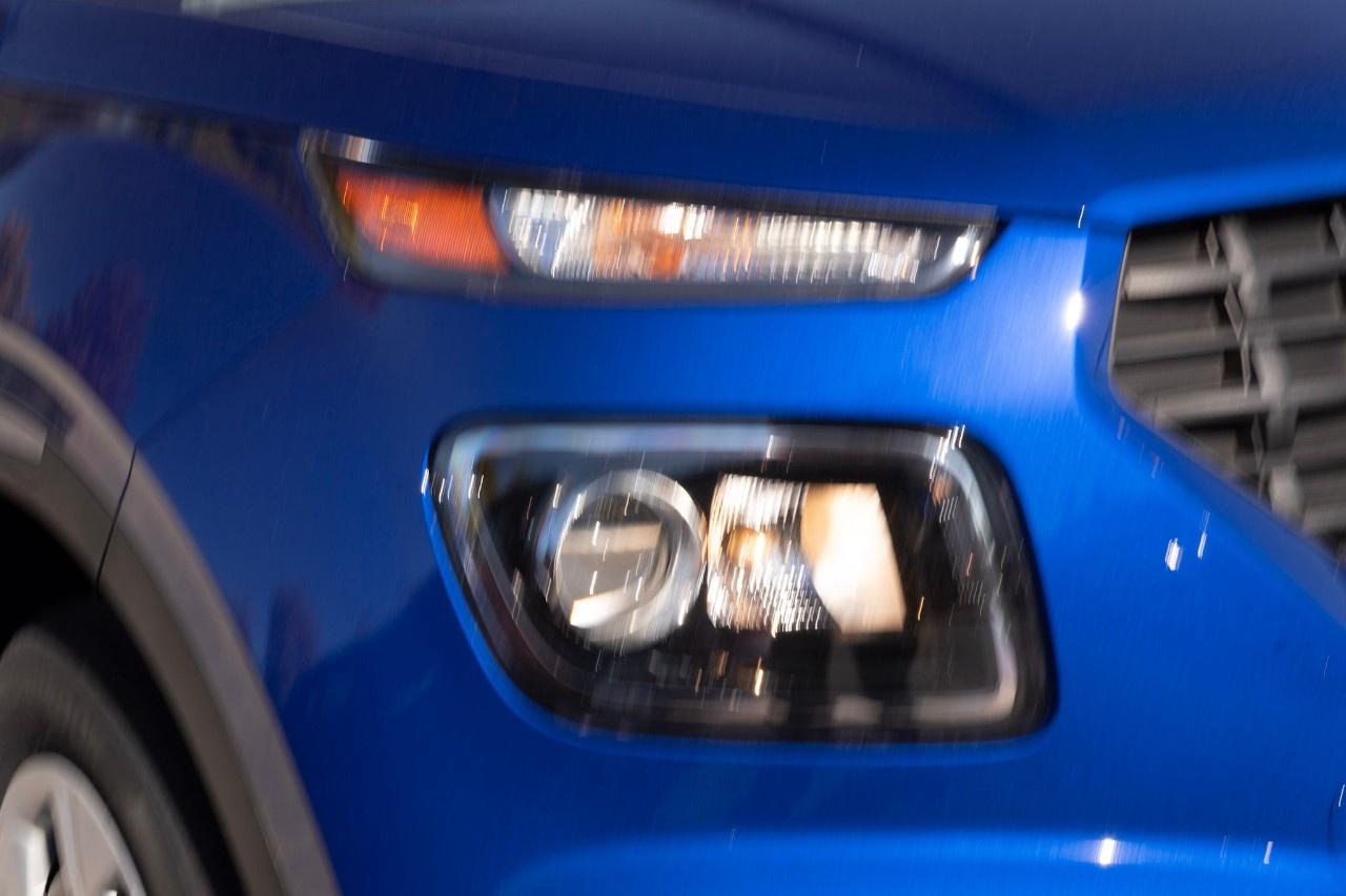 2026 Hyundai Venue Essential IVT w/Two-Tone Photo