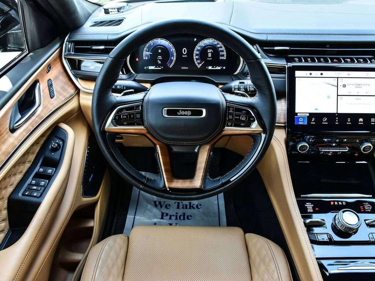 2025 Jeep Grand Cherokee Summit 4dr 4x4 Photo