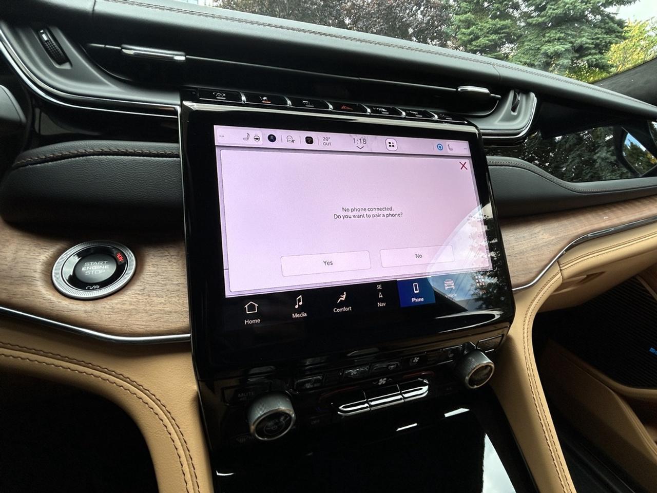 2025 Jeep Grand Cherokee Summit 4dr 4x4 Photo