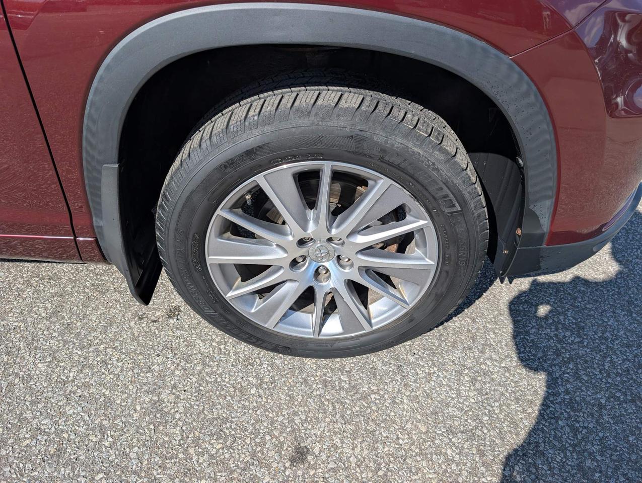 2015 Toyota Highlander XLE 4dr All-wheel Drive Photo