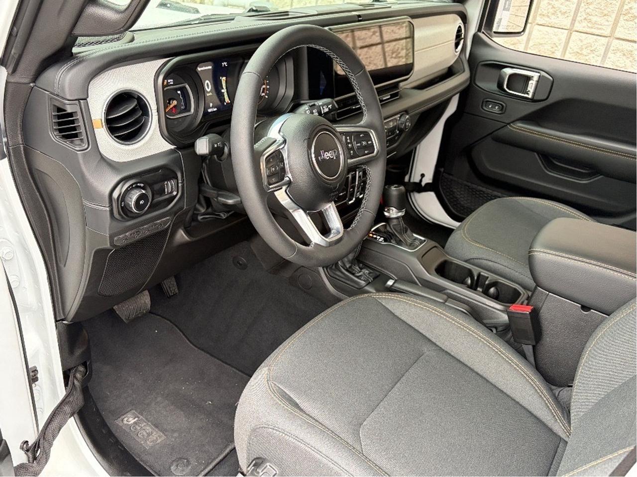 2026 Jeep Wrangler SAHARA 4DR 4X4 Photo