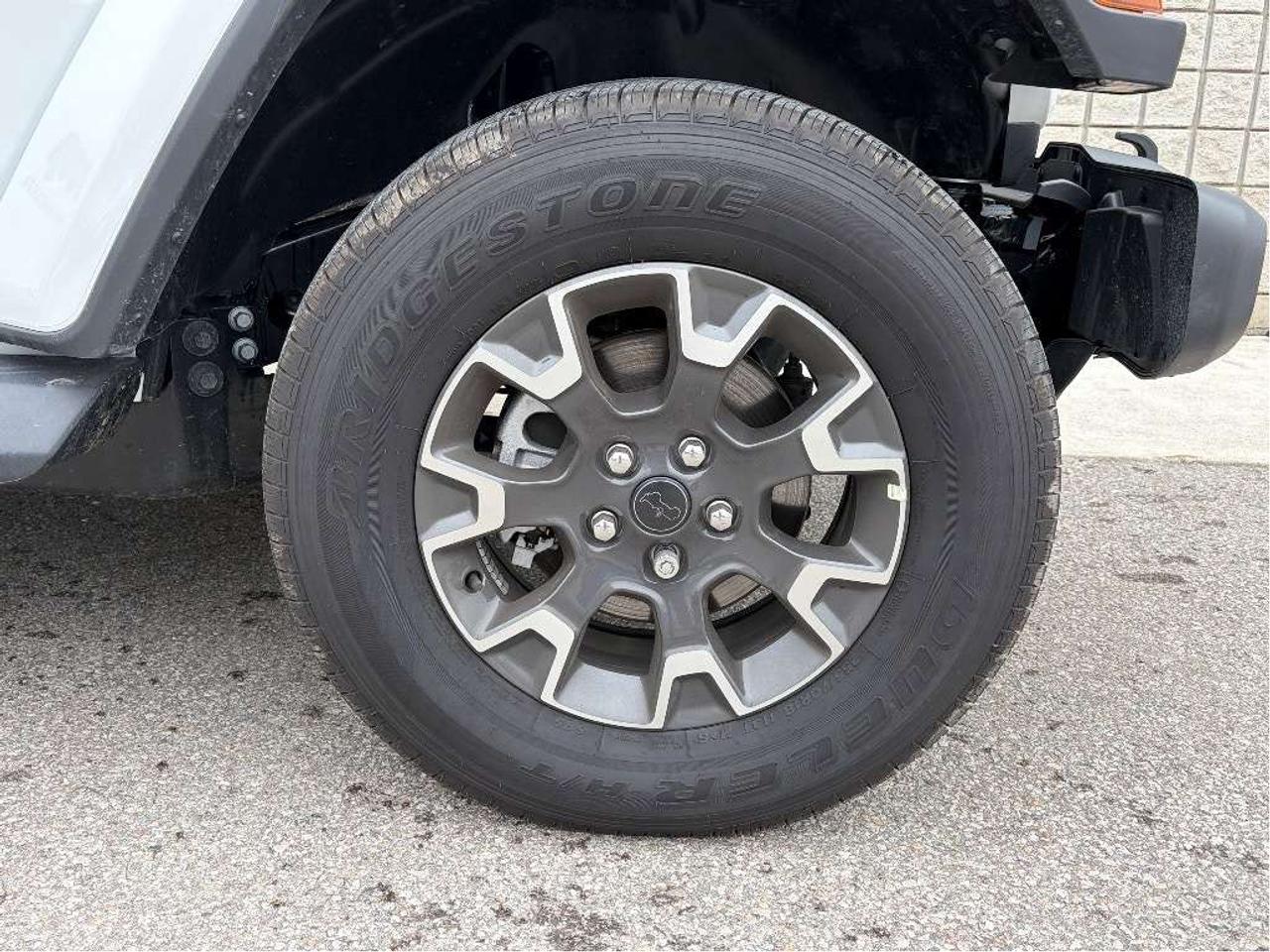 2026 Jeep Wrangler SAHARA 4DR 4X4 Photo
