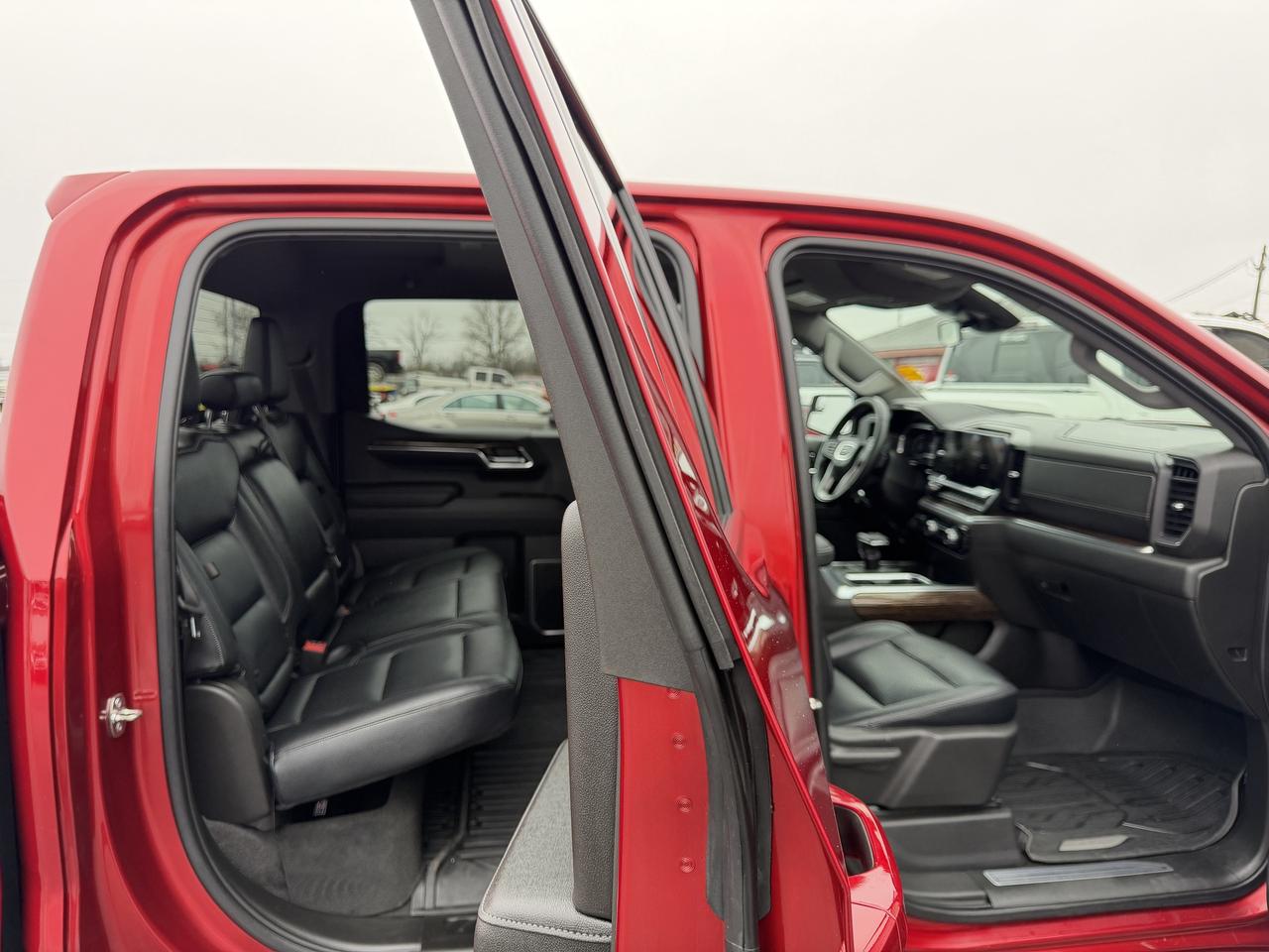 2023 GMC Sierra 1500 4WD Crew Cab 147  Elevation Photo