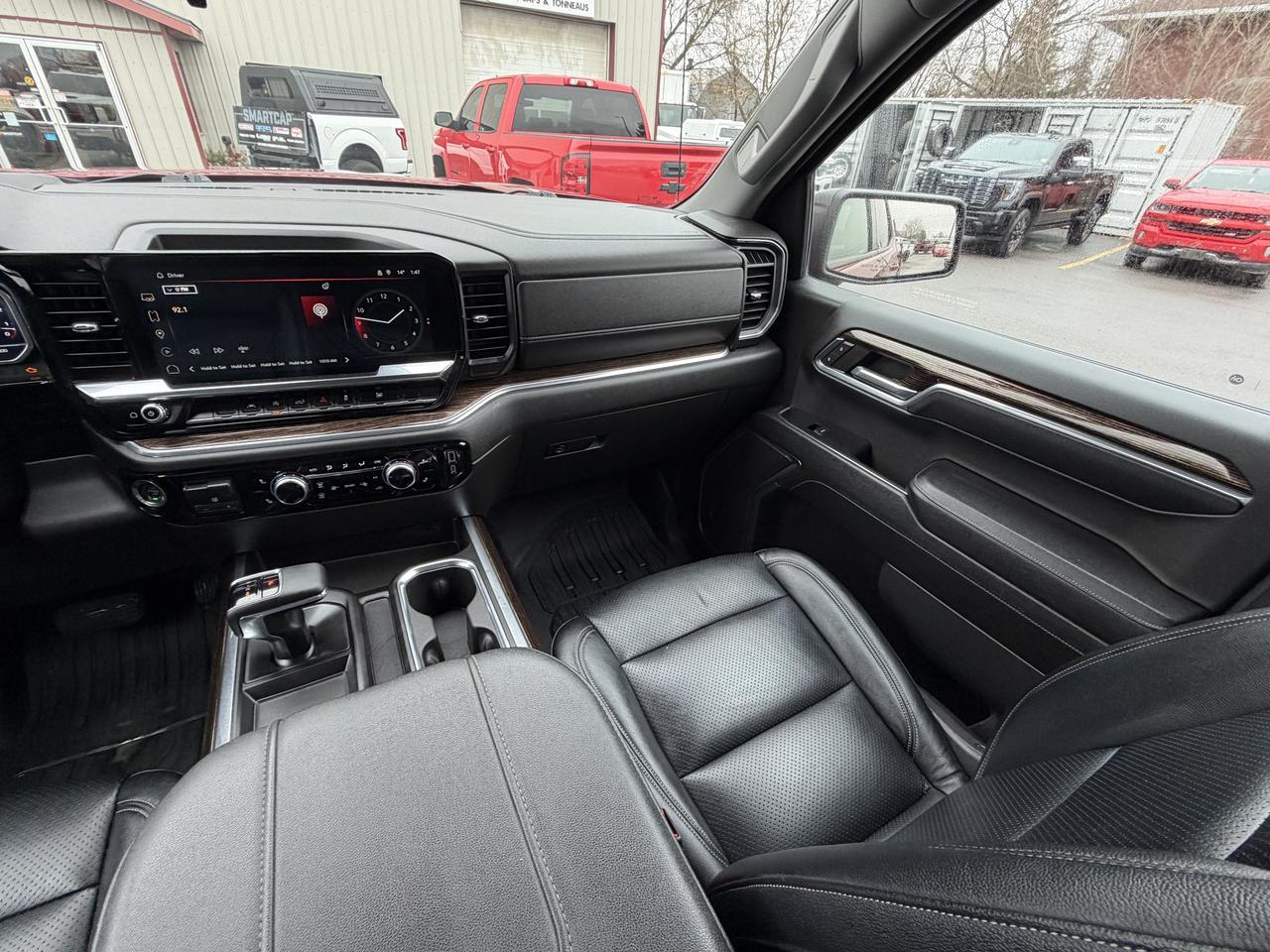 2023 GMC Sierra 1500 4WD Crew Cab 147  Elevation Photo