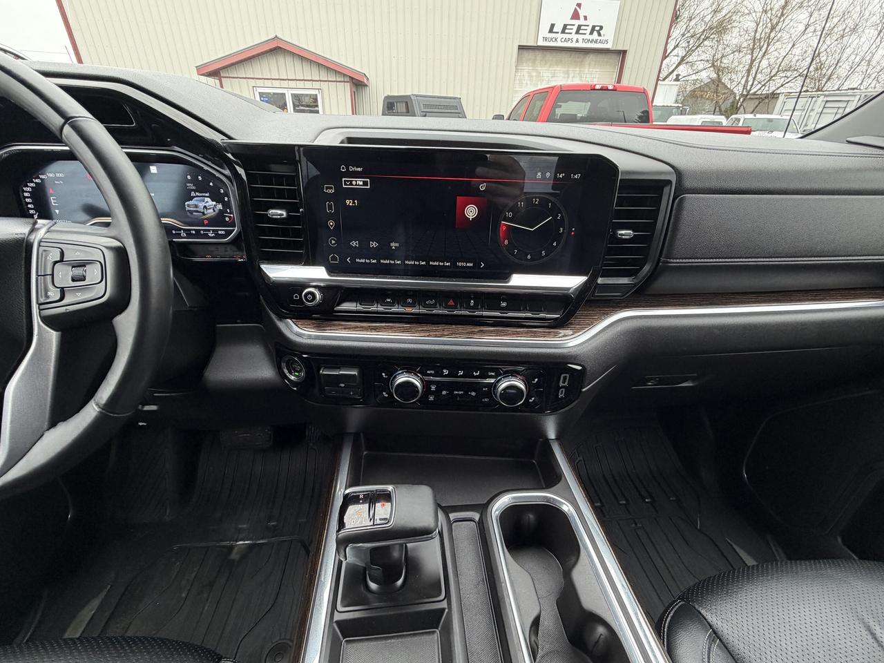 2023 GMC Sierra 1500 4WD Crew Cab 147  Elevation Photo