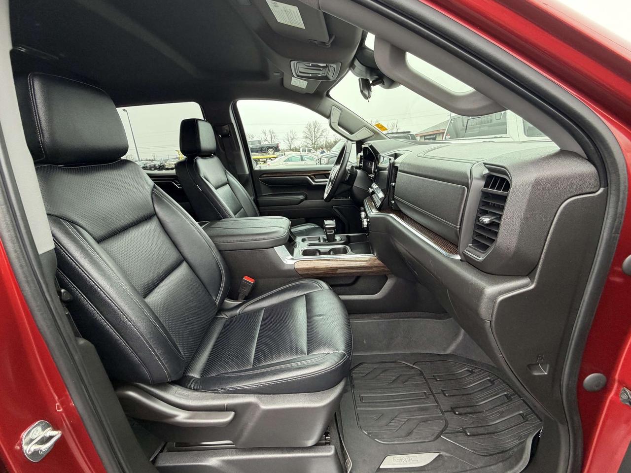 2023 GMC Sierra 1500 4WD Crew Cab 147  Elevation Photo