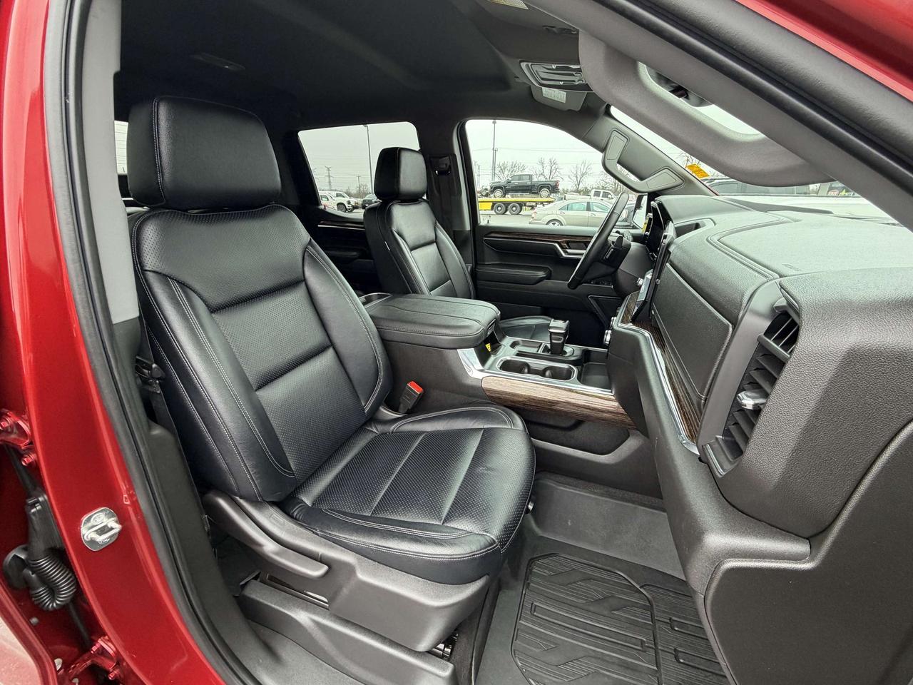 2023 GMC Sierra 1500 4WD Crew Cab 147  Elevation Photo