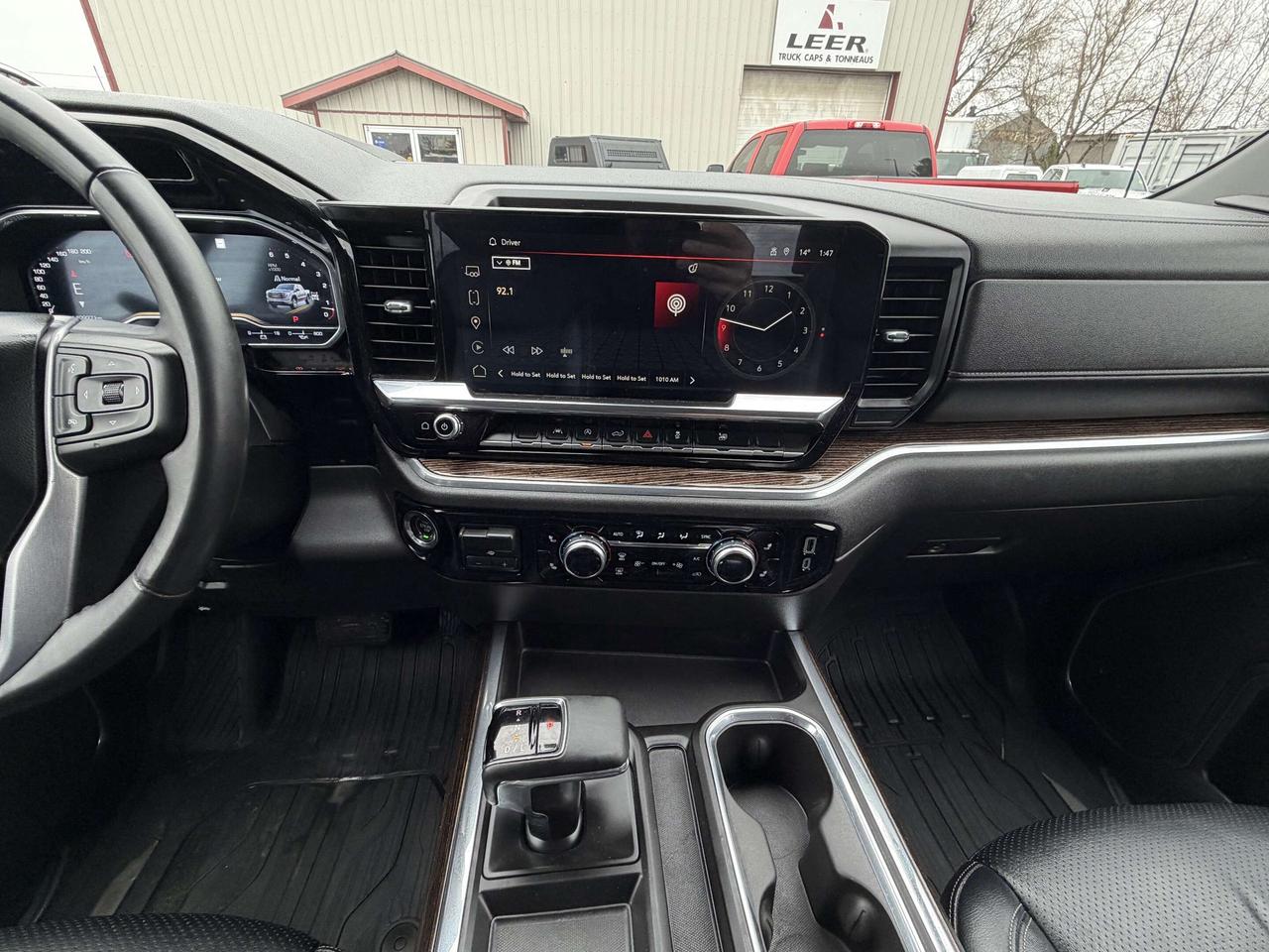 2023 GMC Sierra 1500 4WD Crew Cab 147  Elevation Photo