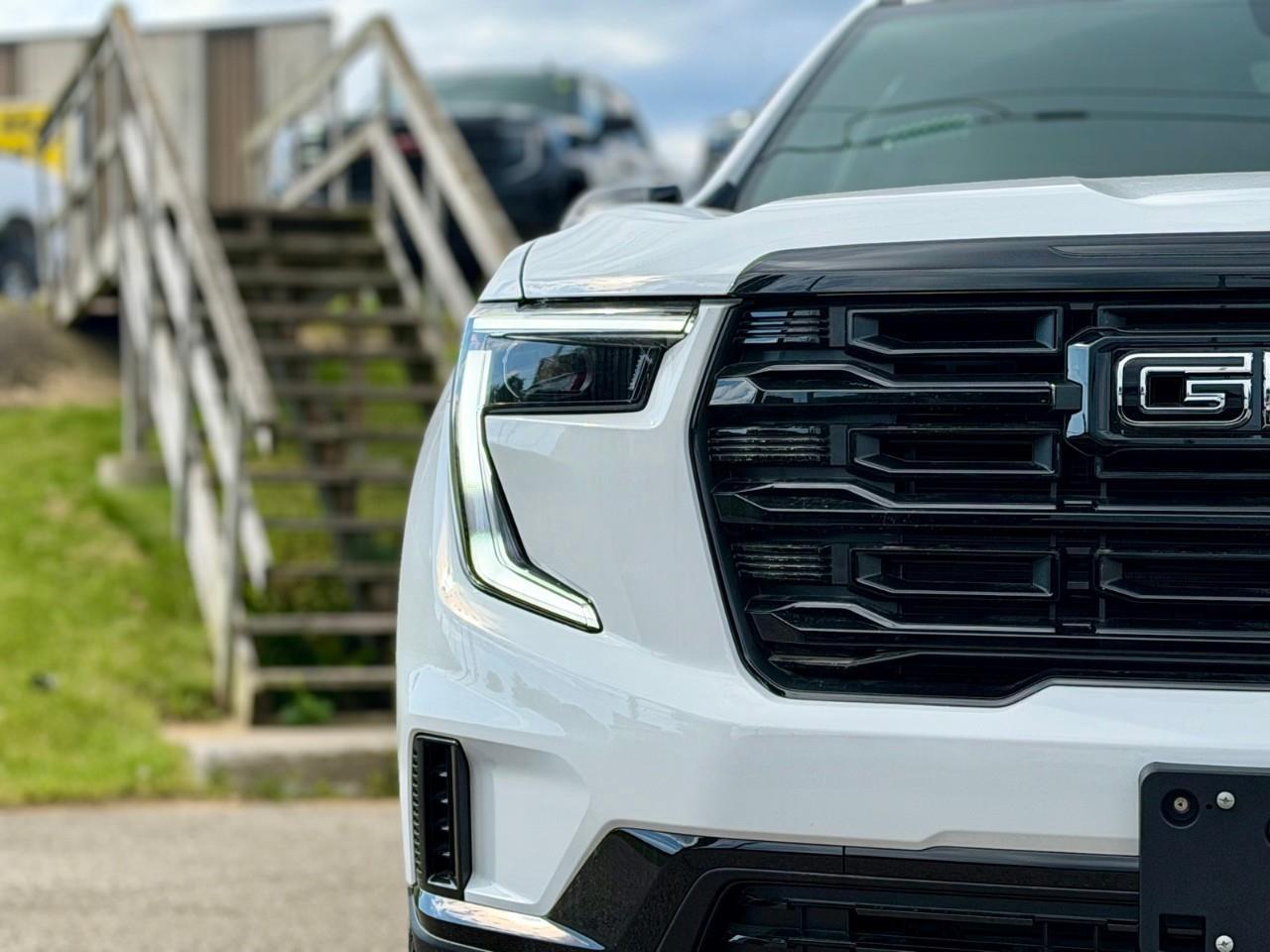 2026 GMC Acadia Elevation 4dr All-Wheel Drive Photo