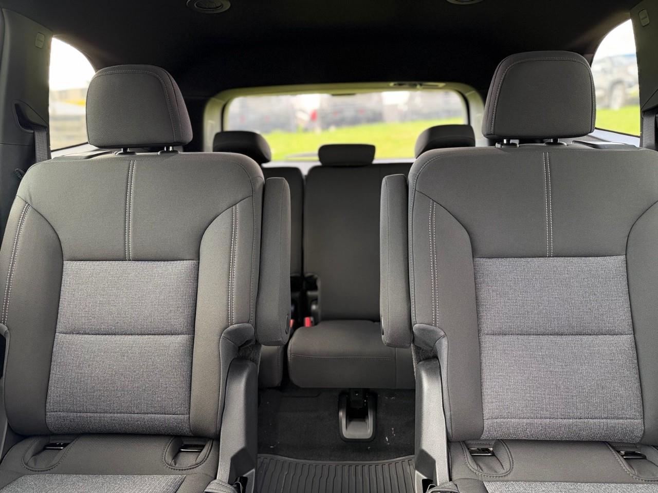 2026 GMC Acadia Elevation 4dr All-Wheel Drive Photo