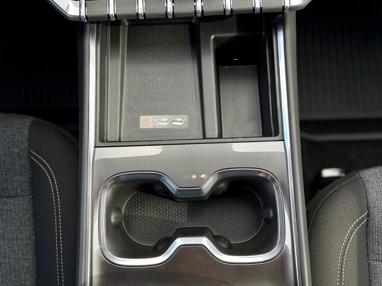 2026 GMC Acadia Elevation 4dr All-Wheel Drive Photo