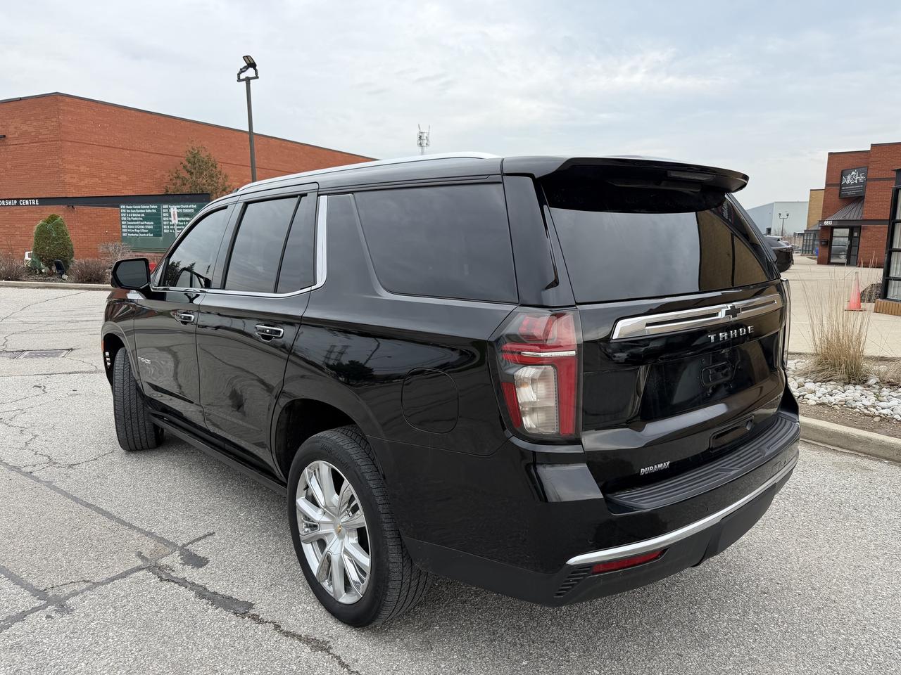 2021 Chevrolet Tahoe High Country Duramax Heads Up 360 Cam Pano Roof Photo
