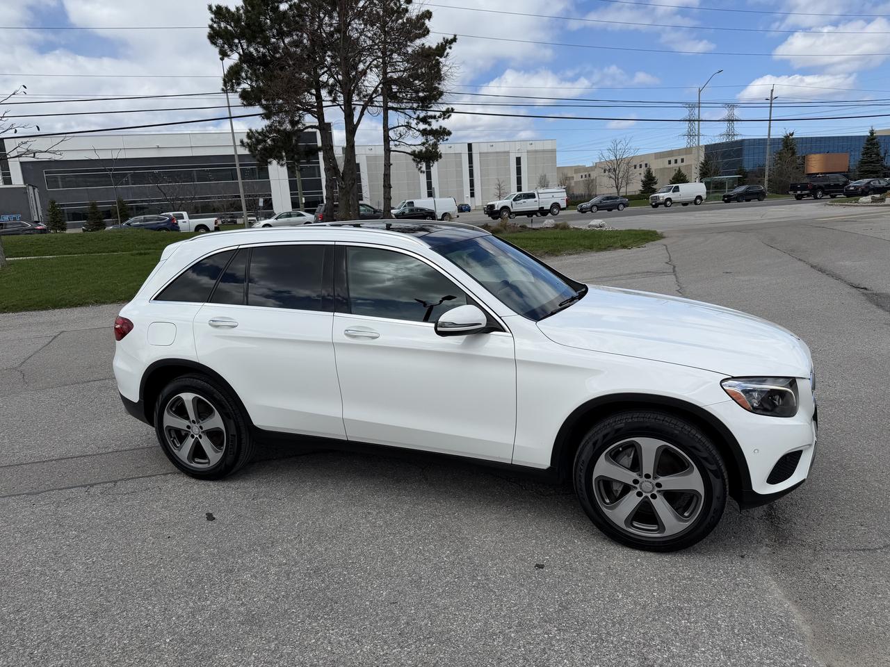 2017 Mercedes-Benz GLC AWD GLC 300 Intelligent Drive Package Certified Photo2