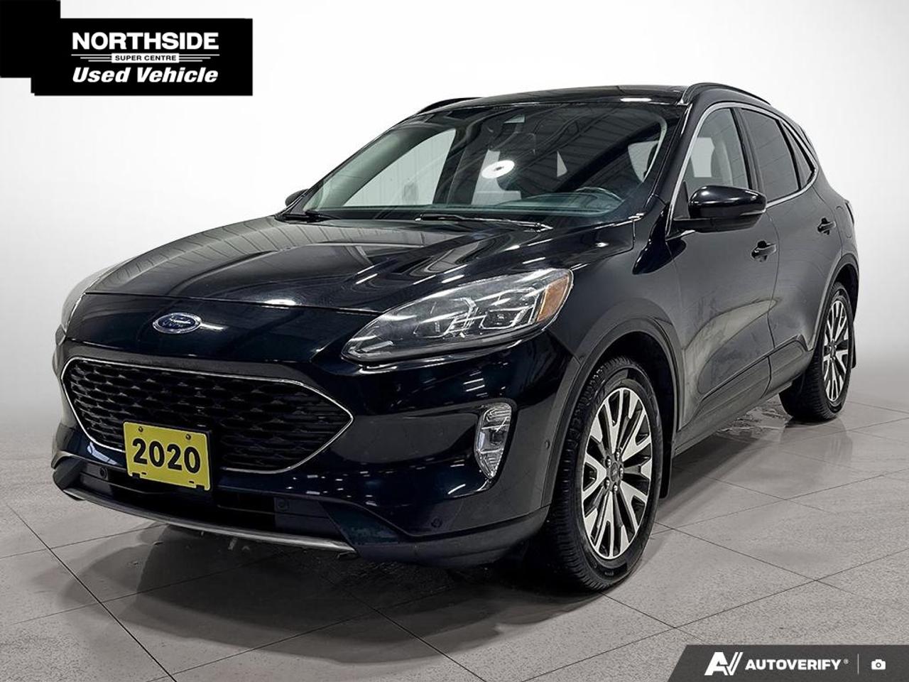 2020 Ford Escape Titanium 4dr All-Wheel Drive Photo0
