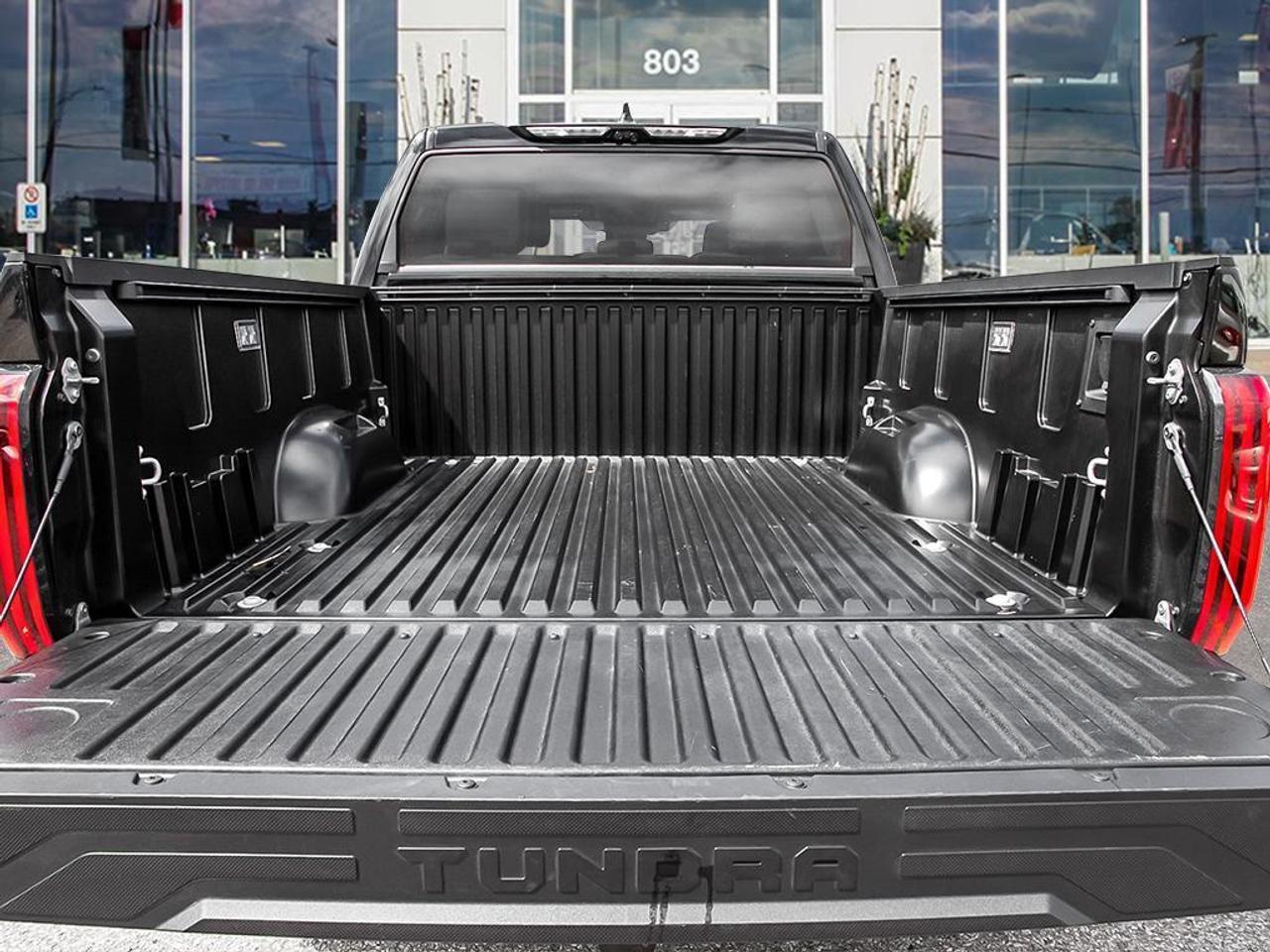 2026 Toyota Tundra 4x4 Crewmax SR Photo