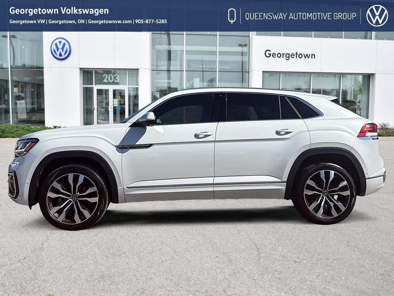 2022 Volkswagen Atlas Cross Sport Execline Photo