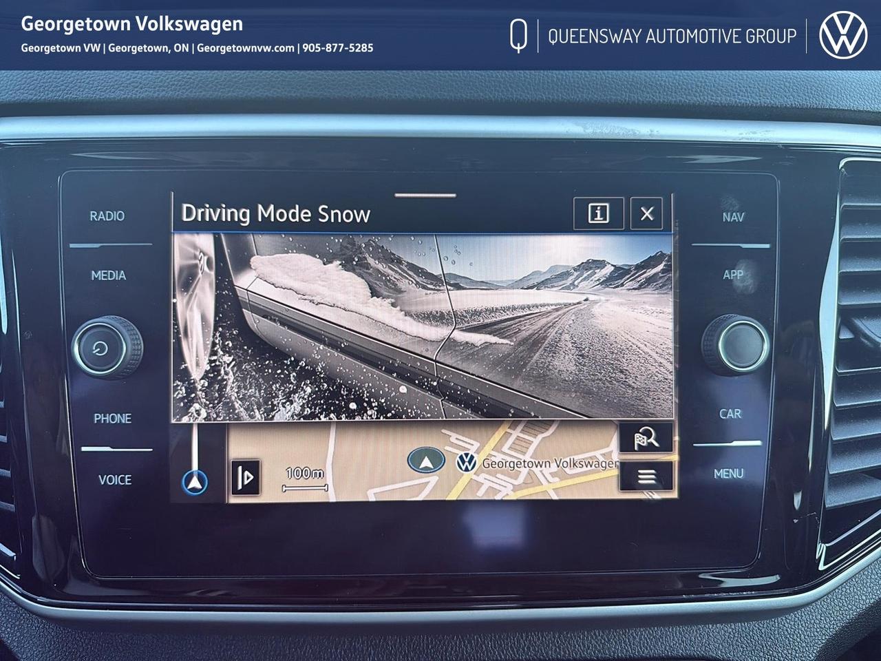 2022 Volkswagen Atlas Cross Sport Execline Photo
