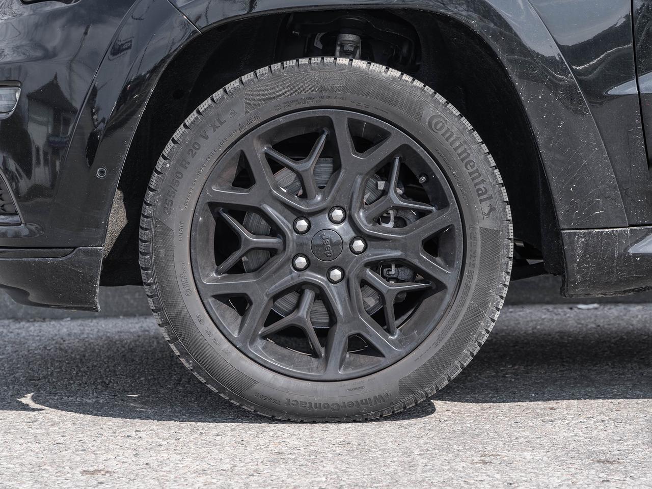 2021 Jeep Grand Cherokee Limited X 4x4 Photo3