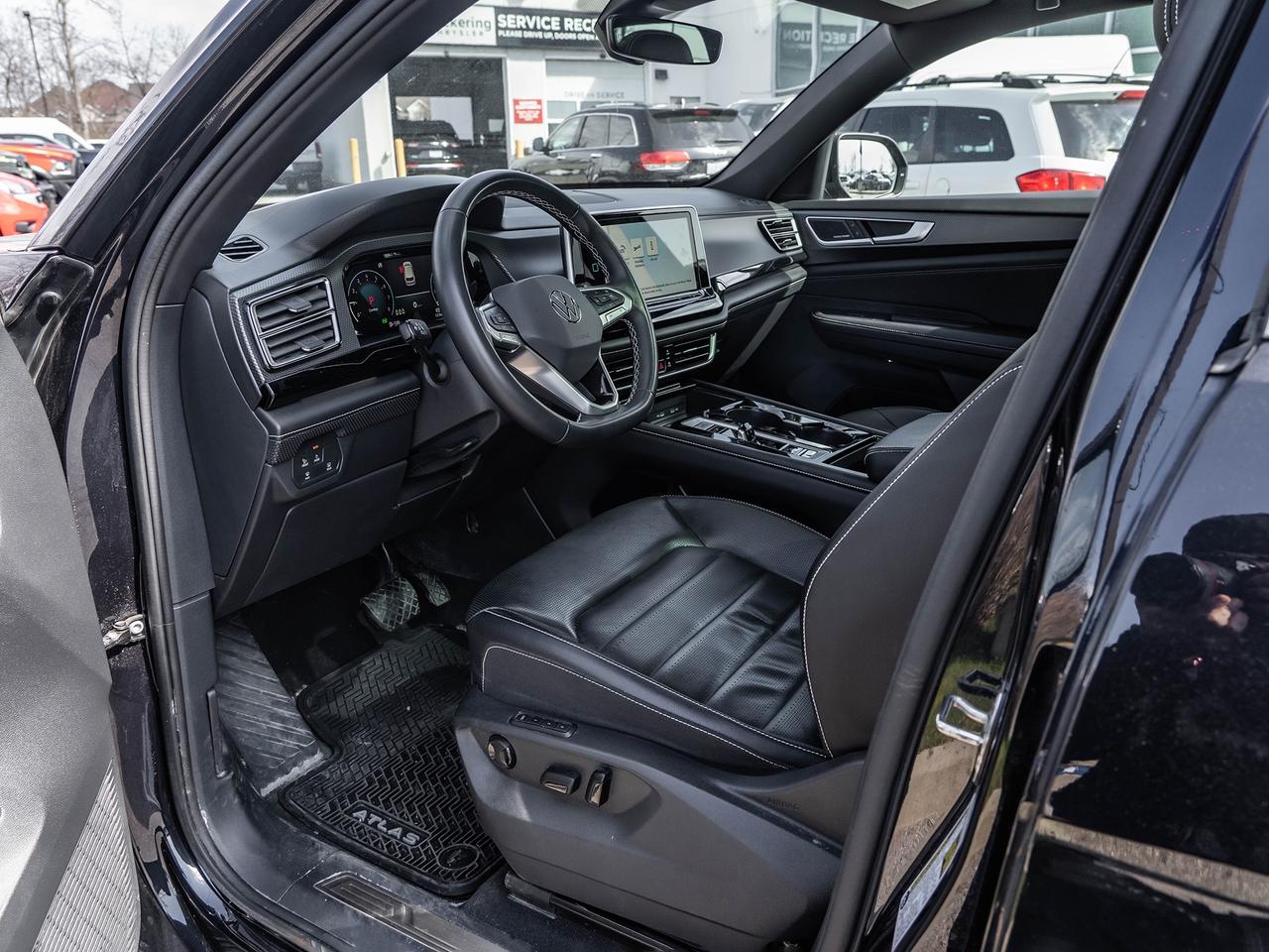 2024 Volkswagen Atlas Cross Sport Highline 2.0 TSI 4MOTION Photo