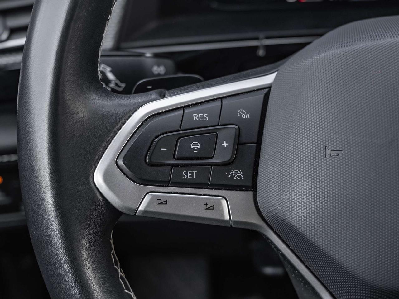 2024 Volkswagen Atlas Highline 2.0 TSI 4MOTION Photo