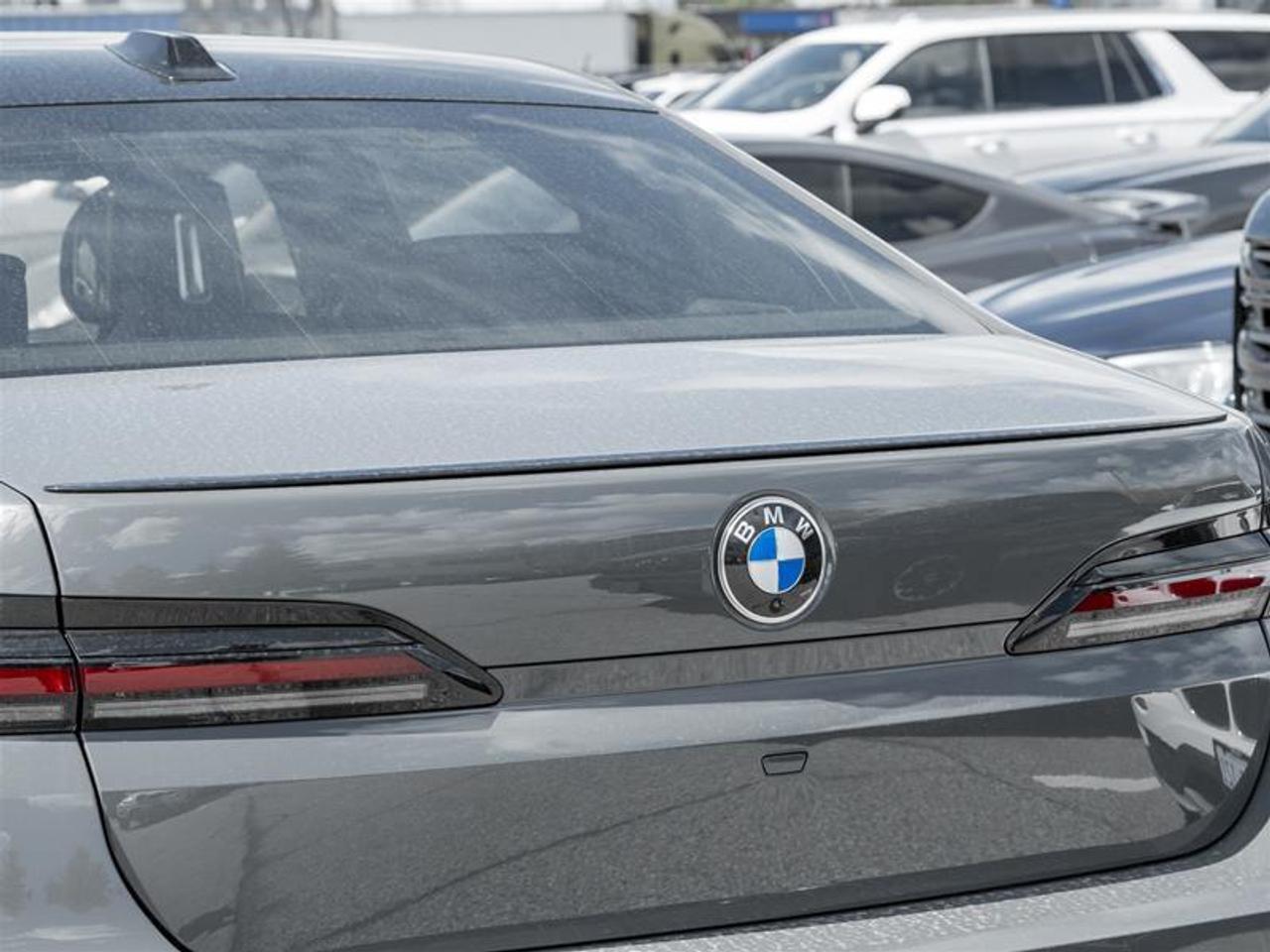 2026 BMW 760 i xDrive 4dr All-Wheel Drive Sedan Photo