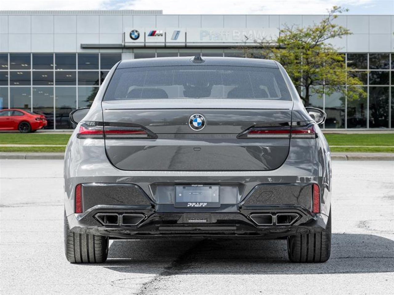 2026 BMW 760 i xDrive 4dr All-Wheel Drive Sedan Photo