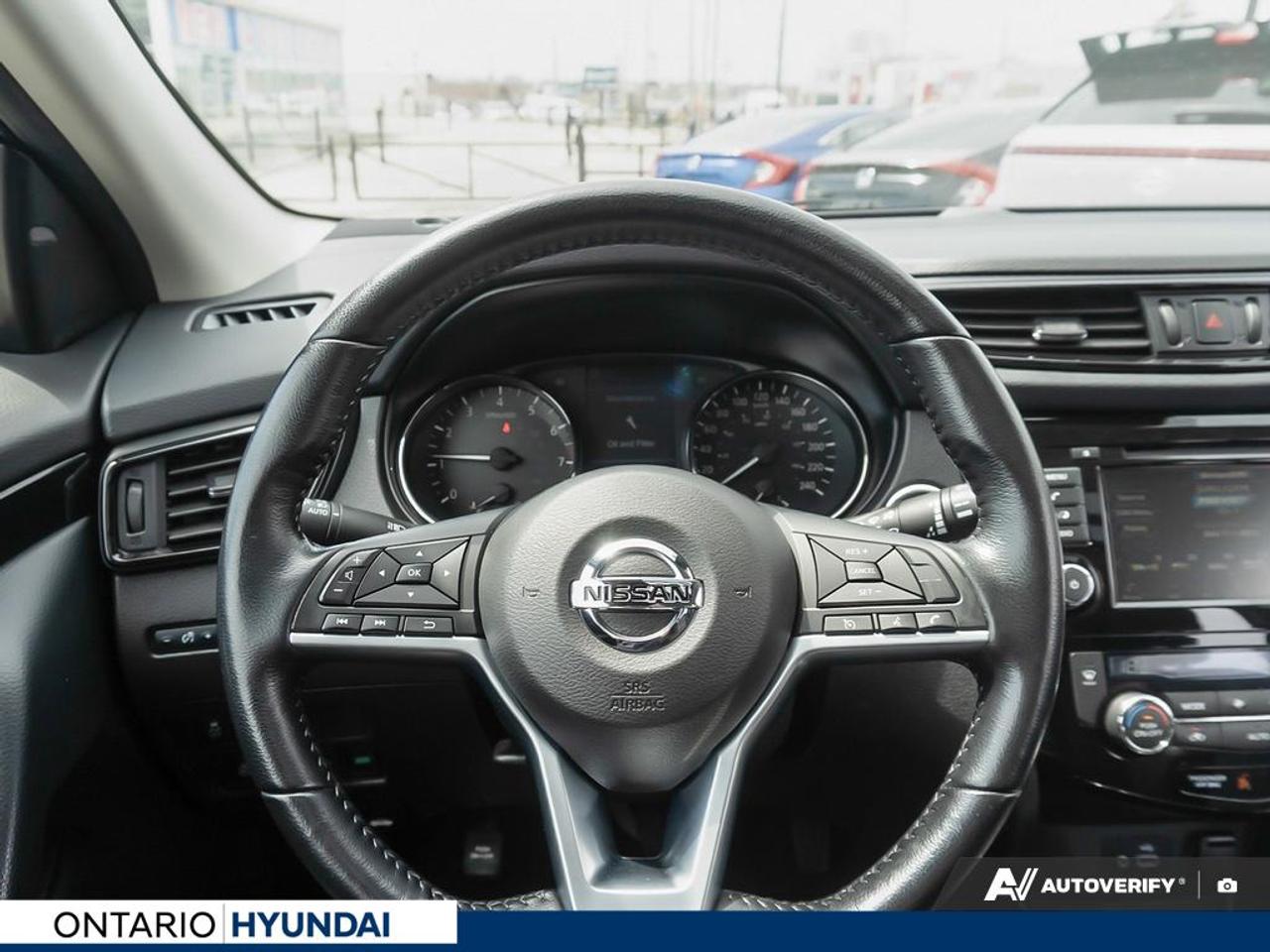 2020 Nissan Qashqai SV (CVT) 4dr Front-Wheel Drive Photo