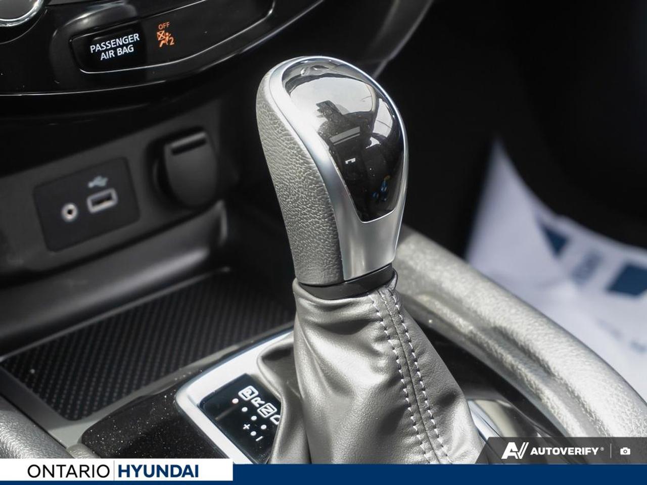 2020 Nissan Qashqai SV (CVT) 4dr Front-Wheel Drive Photo