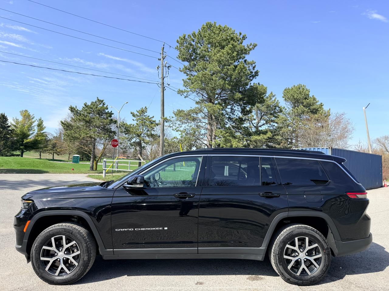 2025 Jeep Grand Cherokee L Limited 4dr 4x4 Photo