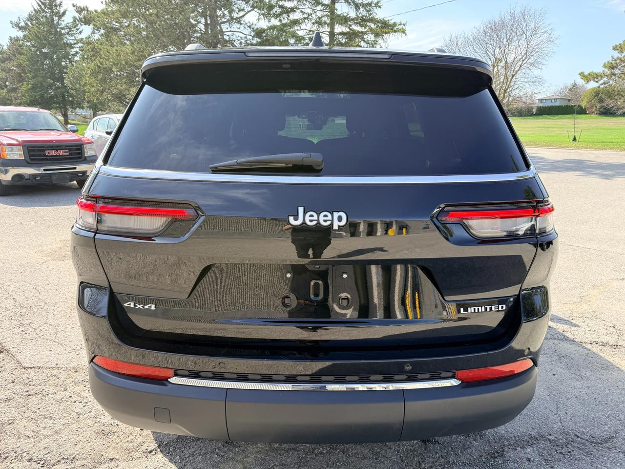 2025 Jeep Grand Cherokee L Limited 4dr 4x4 Photo