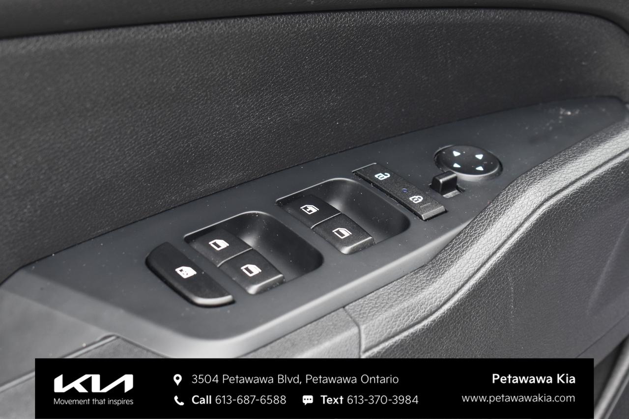 2024 Kia Sportage LX 4dr All-wheel Drive Photo