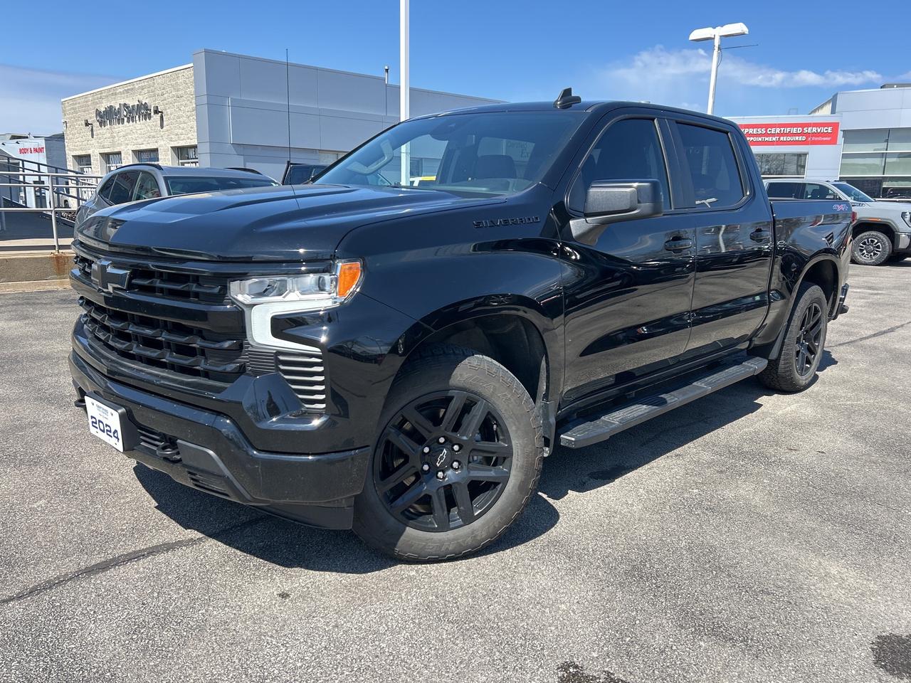 2024 Chevrolet Silverado 1500 RST Photo