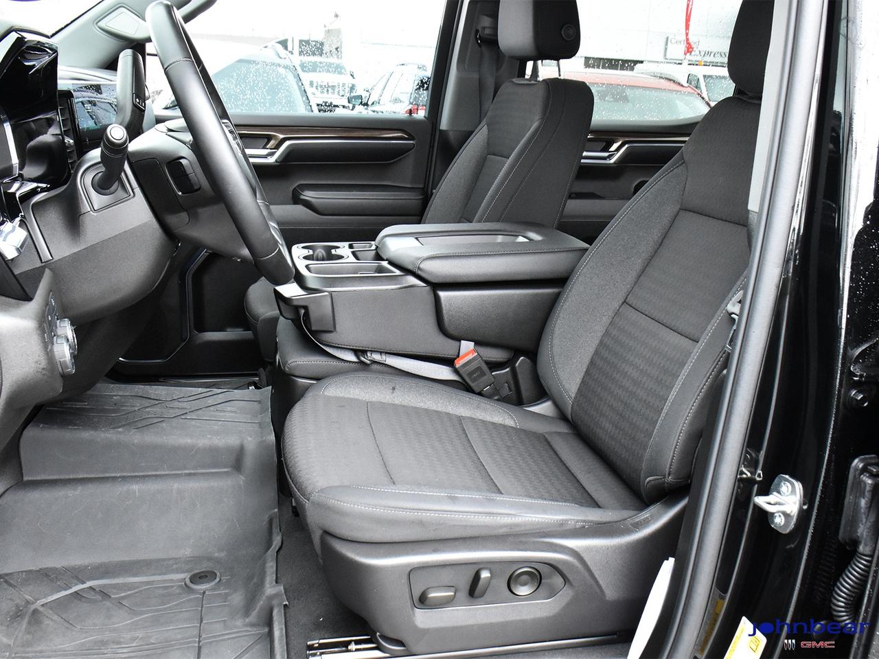 2024 Chevrolet Silverado 1500 *REMOTE START*, *NAVIGATION*, *BACK-UP CAMERA*, *N Photo