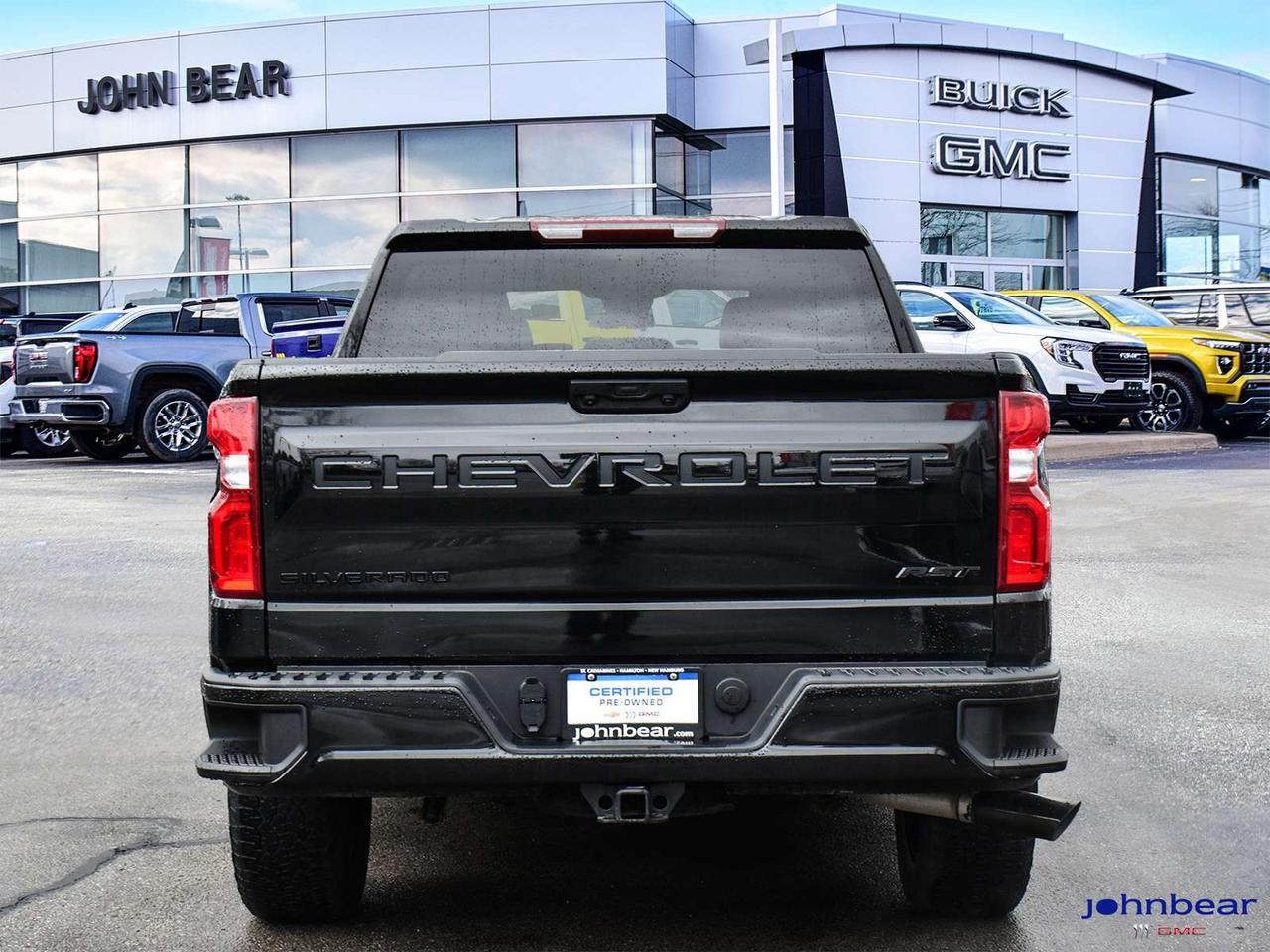 2024 Chevrolet Silverado 1500 RST Photo