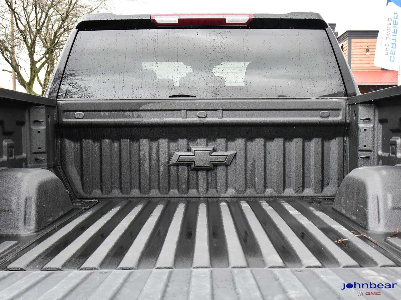 2024 Chevrolet Silverado 1500 RST Photo