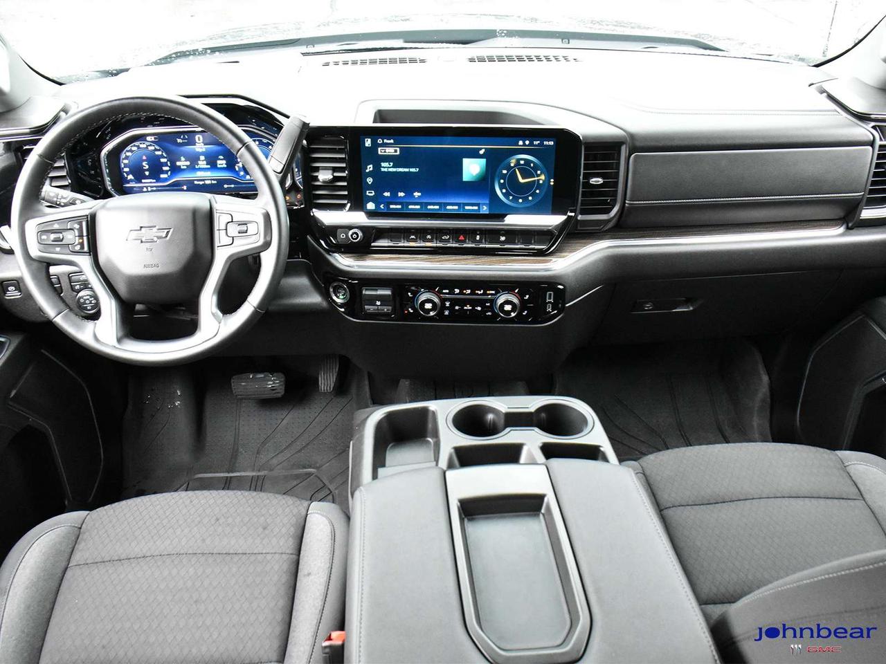 2024 Chevrolet Silverado 1500 RST Photo