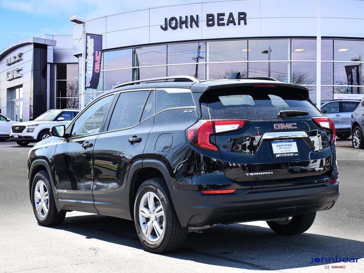 2022 GMC Terrain SLE Photo