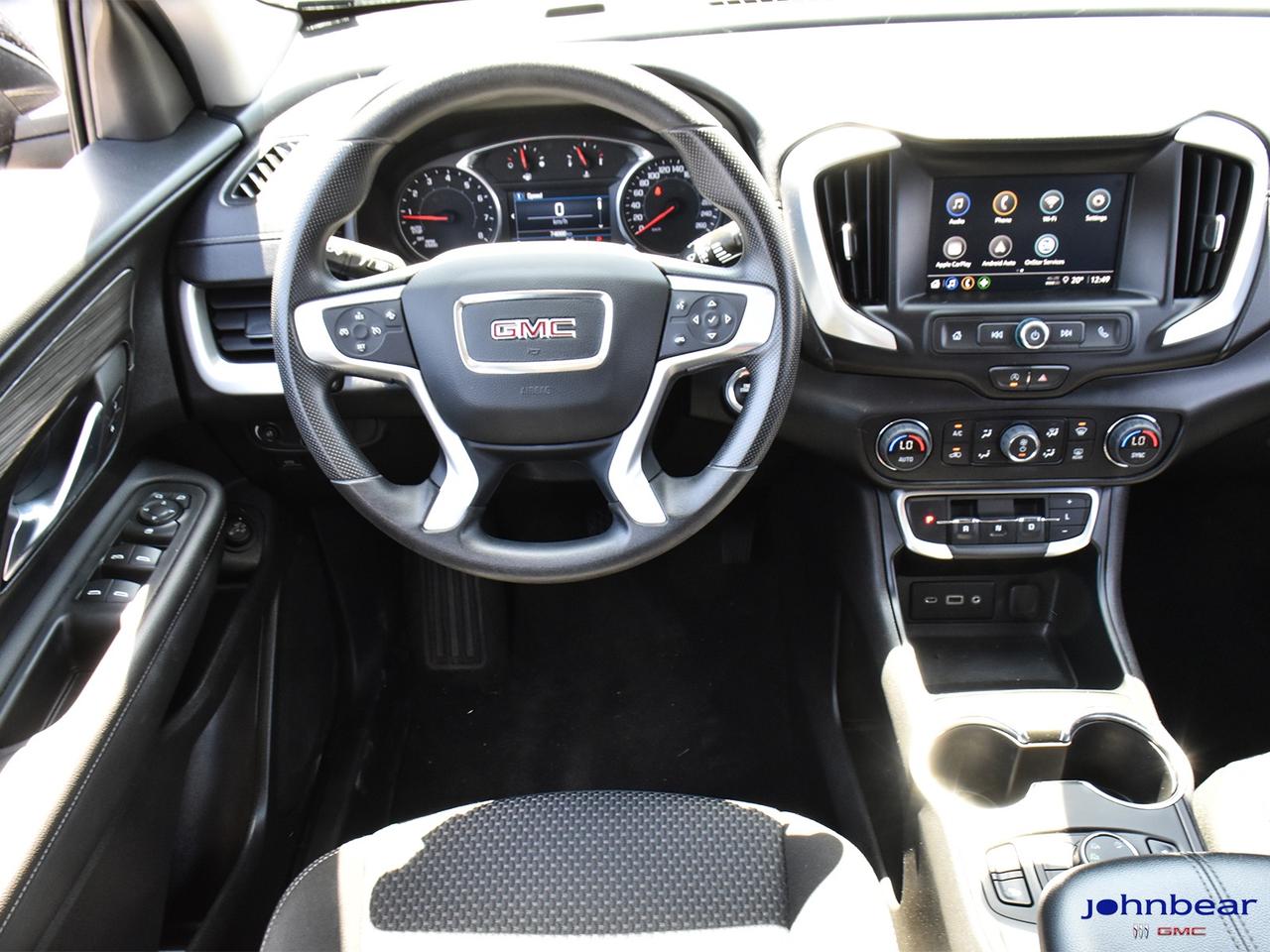 2022 GMC Terrain SLE Photo