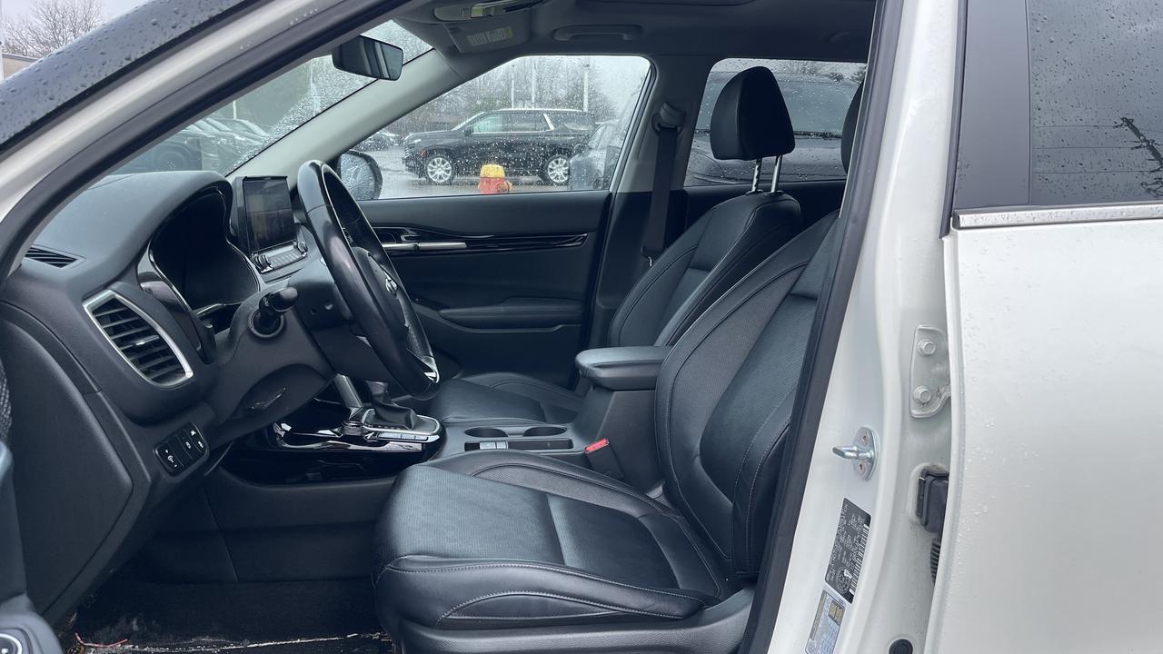 2021 Kia Seltos EX AWD   Heated seats   2 sets of tires   Leather Photo