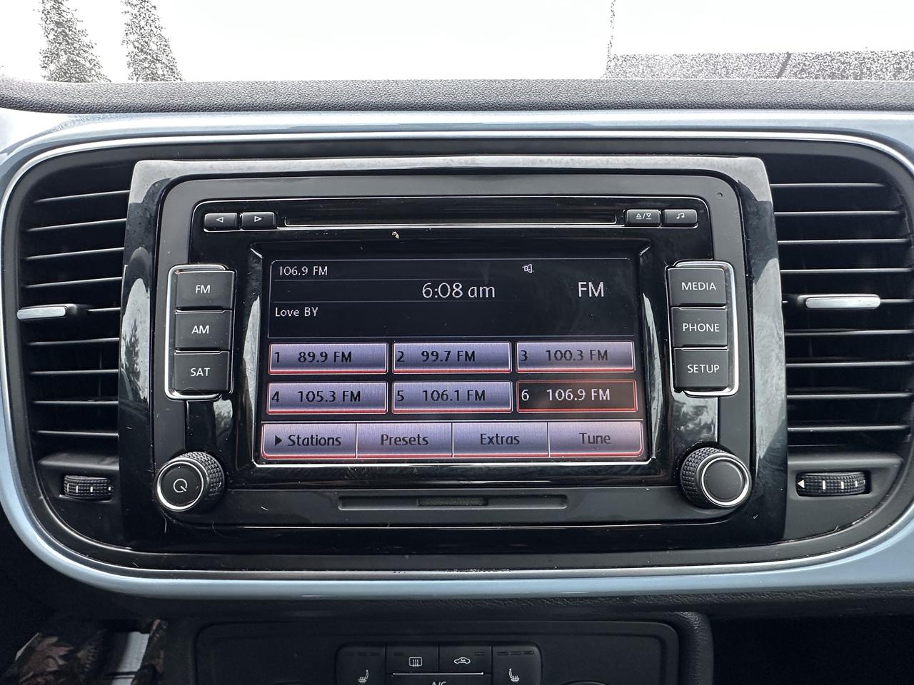 2015 Volkswagen Beetle Coupe Comfortline*MANUAL*ONE OWNER*SUNROOF/LEATHERETTE* Photo