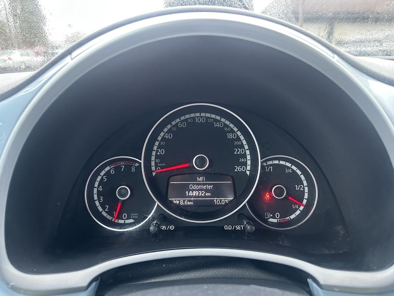 2015 Volkswagen Beetle Coupe Comfortline*MANUAL*ONE OWNER*SUNROOF/LEATHERETTE* Photo