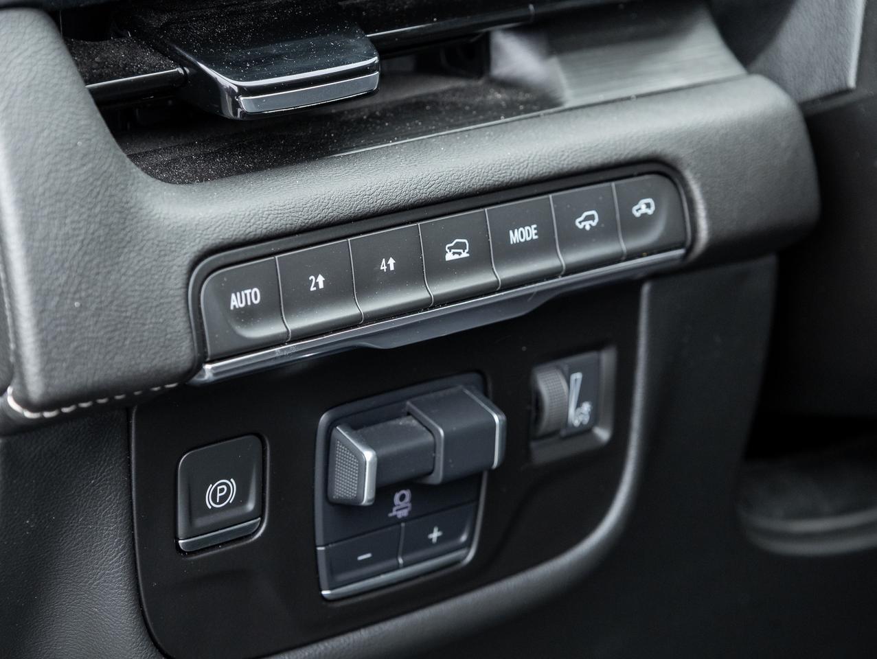 2023 Cadillac Escalade ESV Premium   Diesel   Sunroof   Super cruise Photo