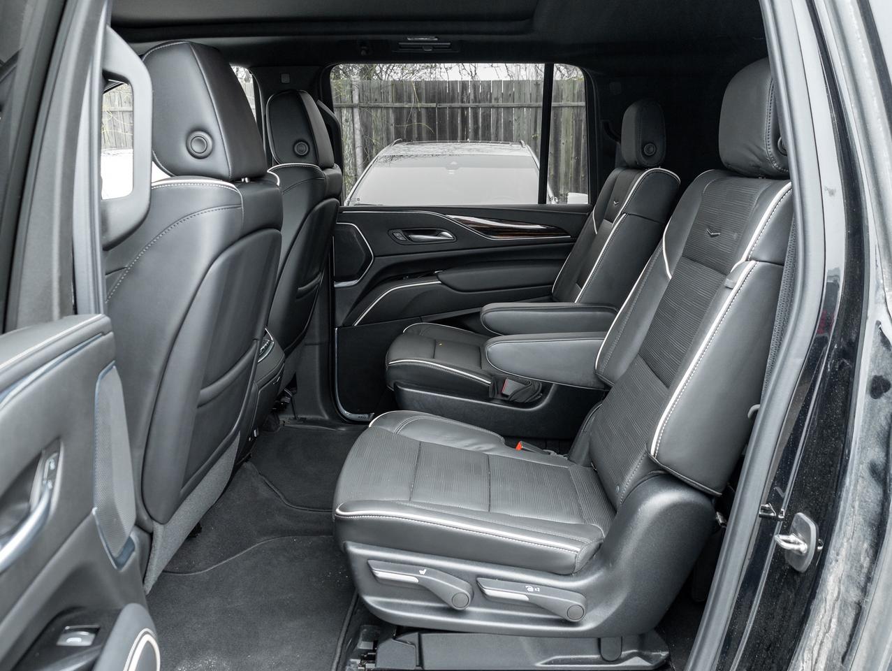 2023 Cadillac Escalade ESV Premium   Diesel   Sunroof   Super cruise Photo