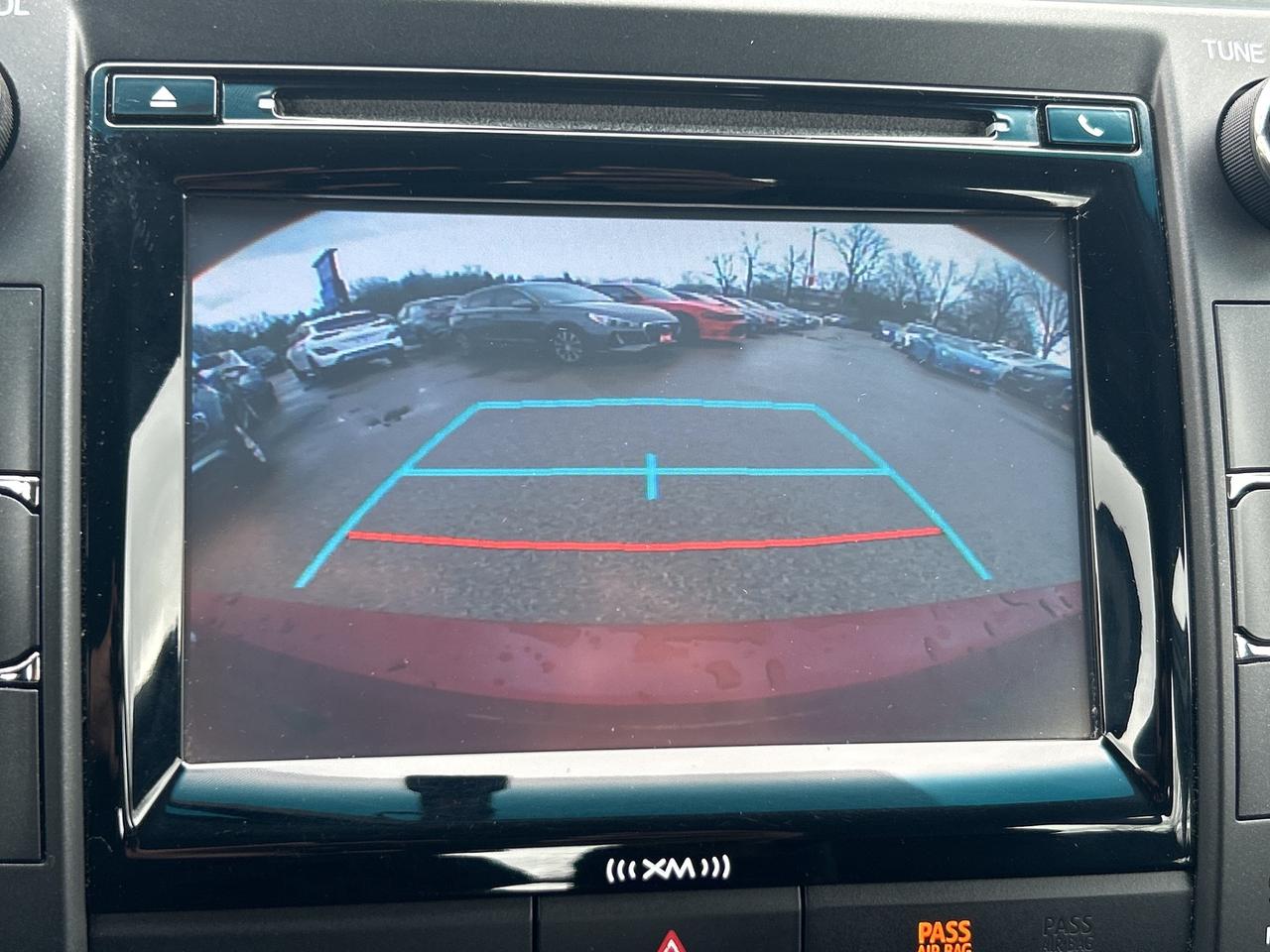 2016 Toyota Camry XSE, POWER SEATS, BACK UP CAMERA, HEATED CLOTH! Photo