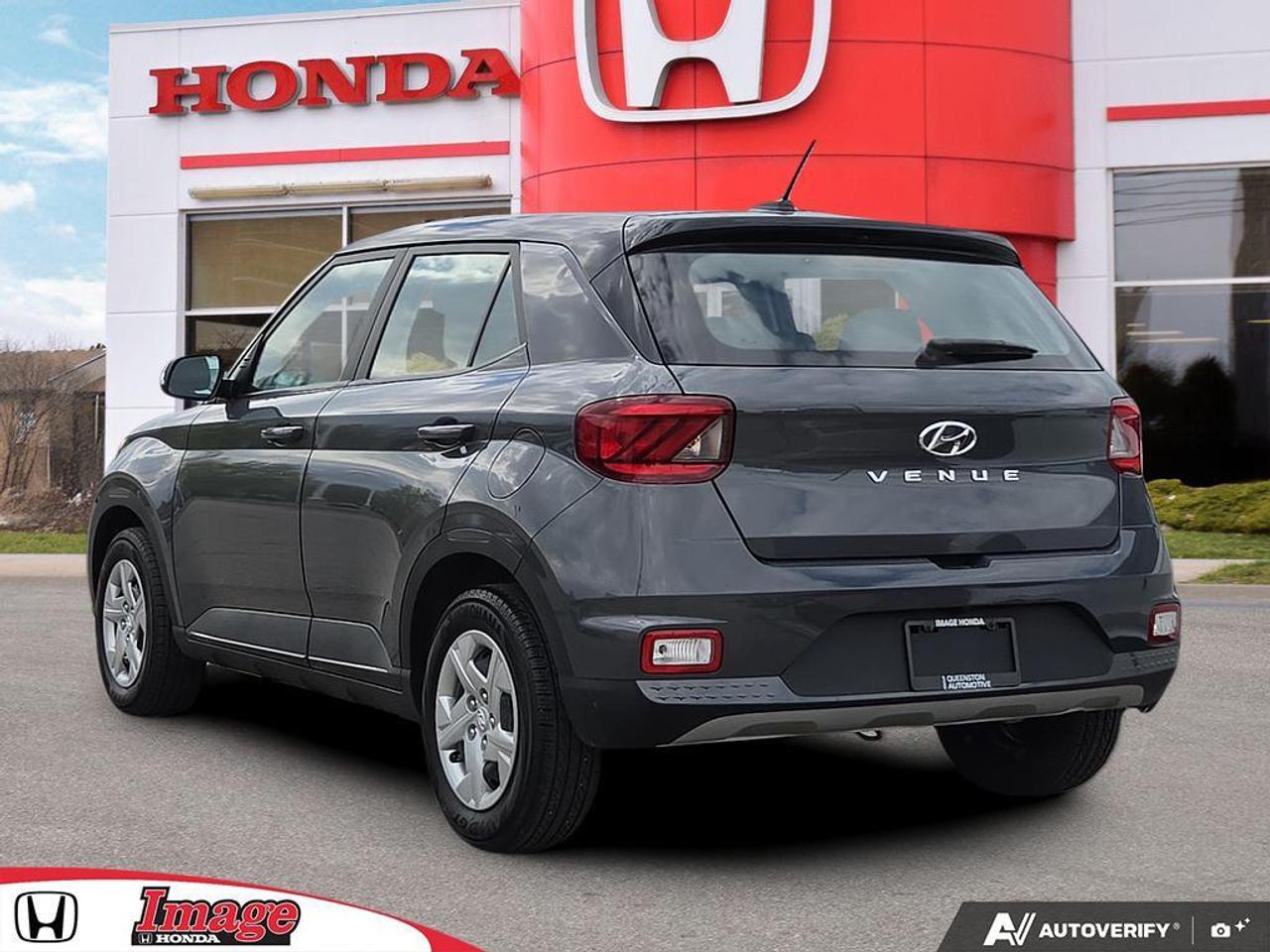 2024 Hyundai Venue Essential   NO CLAIMS   APPLE CARPLAY   HTD SEATS Photo4