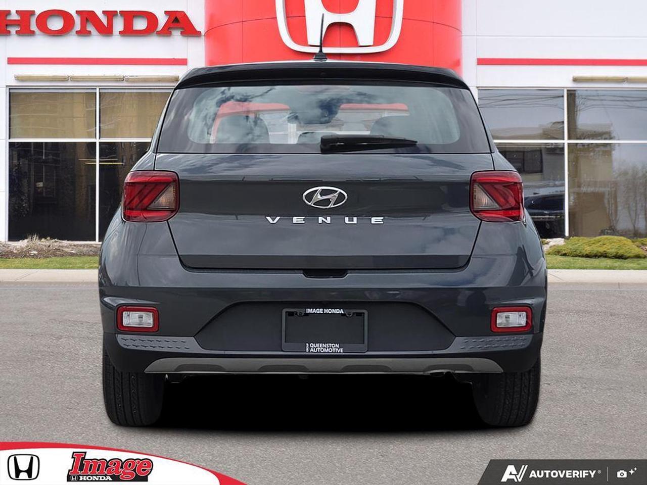 2024 Hyundai Venue Essential   NO CLAIMS   APPLE CARPLAY   HTD SEATS Photo